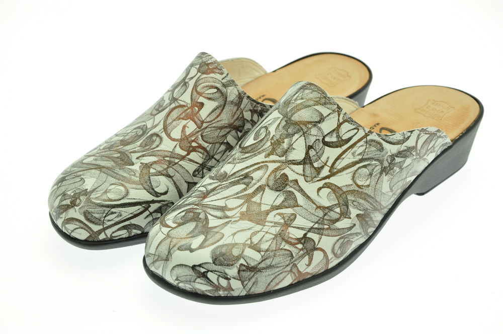 mule fermée cuir femme